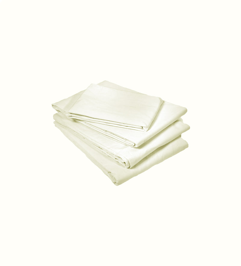 Fitted sheet for elderly care interiors