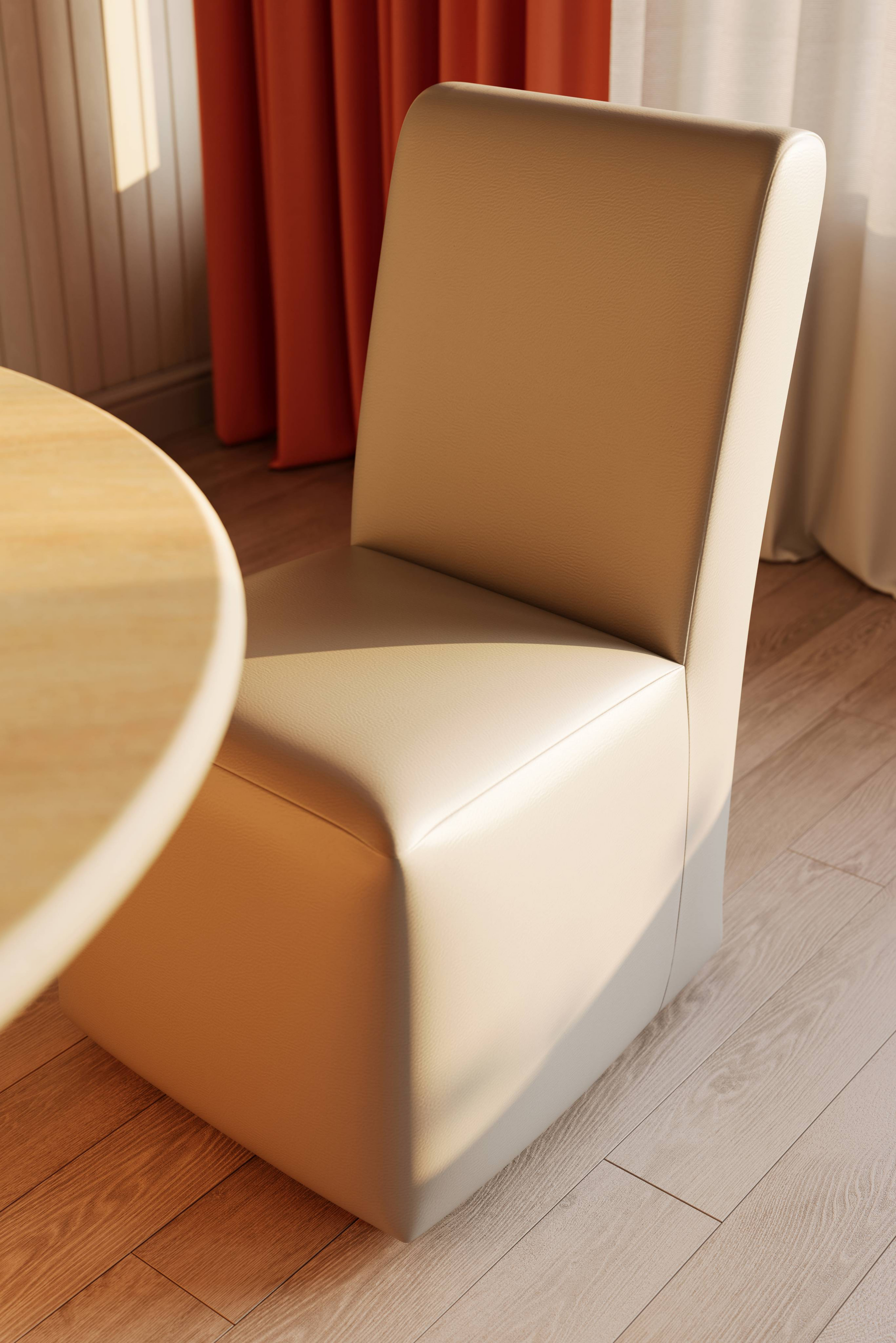 Ezra Extreme Dining Chair